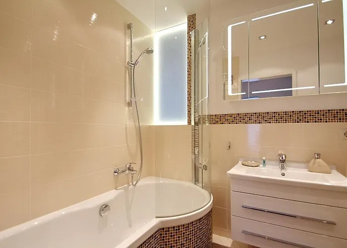 Residenz Poststrasse 12 Residenz Poststrasse 12 1 Timmendorfer Strand